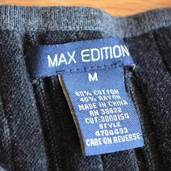 Max Edition medium peplum sweater, EUC - Picture 3 of 3